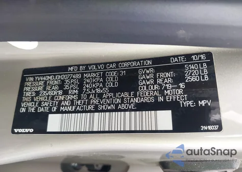 2017 Volvo Xc60 T5 z USA, uszkodzony, nr VIN YV440MDJ0H2077489